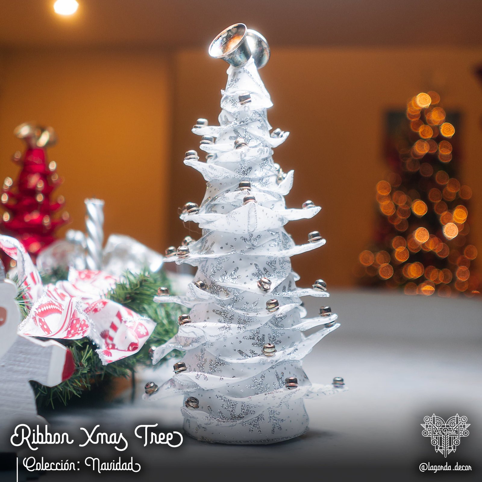 4-2RibbonXmasTree