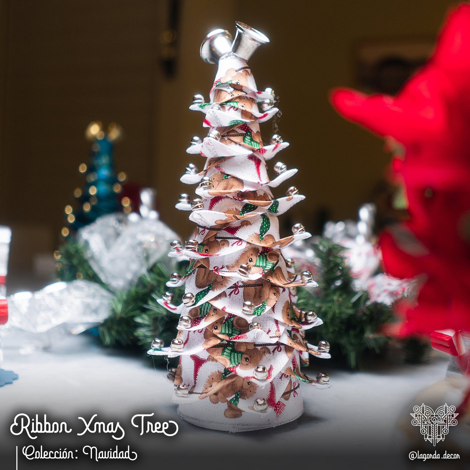 4-9RibbonXmasTree